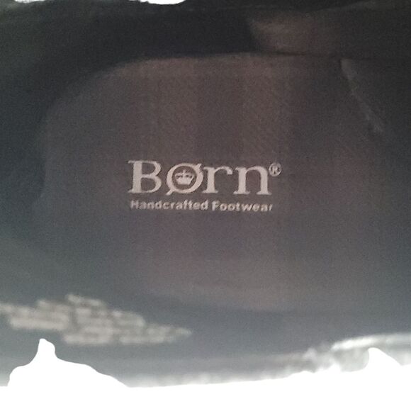 Born Arula Suede Ankle Distressed Side Cutout in Black - Women's 9 - Picture 5 of 11